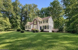 46200 GREENS REST Way, GREAT MILLS, MD 20634
