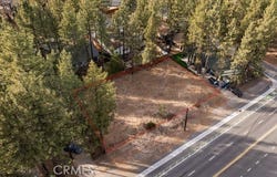 580 Summit, Big Bear Lake, CA 92315