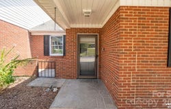 19942 Oak Leaf Circle, Cornelius, NC 28031