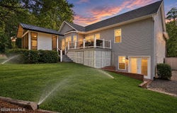 30 Lake View Drive E, Pinehurst, NC 28374