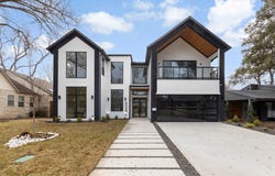 9428 Hobart Street, Dallas, TX 75218