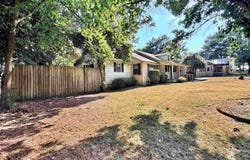 303 E Conway Street, Benton, AR 72015-6211