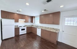 8465 Quartz Avenue, Winnetka, CA 91306