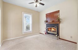 823 D Ave NW, Cedar Rapids, IA 52405