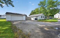 106 Howe Street, Lodi, OH 44254