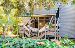 4610 Lower Dr, LakeOswego, OR 97035