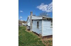 163 Well Ln, Max Meadows, VA 24360