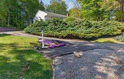 19 Power House Road, Montville, CT 06382