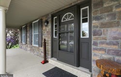 541 W REESER Street, LEESPORT, PA 19533