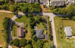 91 Crestview Street, Canton, NC 28716