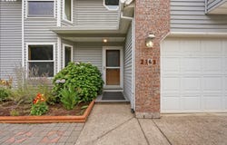 2163 DORSEY Dr, Hubbard, OR 97032