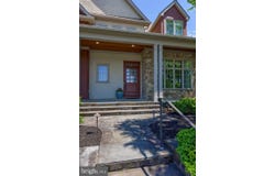 388 WHEATFIELD Drive, LITITZ, PA 17543