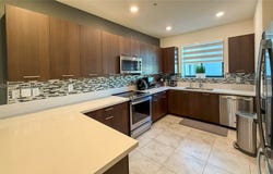 4654 NW 84th Ave, Doral, FL 33166