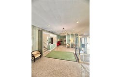 144 N Dithridge St, Oakland, PA 15213