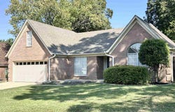 6424 BELMONT Dr, Bartlett, TN 38135