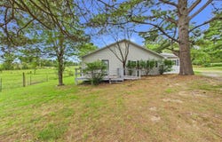 1003 FLINT SPRINGS ROAD, Viola, AR 72583