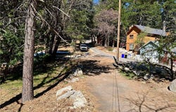 Lakeview Drive, Rimforest, CA 92378