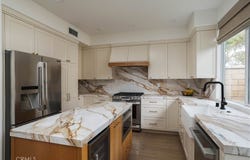 293 Mesa Dr, Costa Mesa, CA 92627