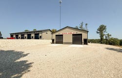 163 Hwy 135, Laurie, MO 65037