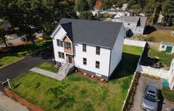 45 Pinewood Ave, Billerica, MA 01821