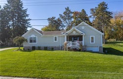 720 Miller Avenue SW, Sugarcreek, OH 44681