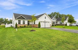 103 Armour Dr, Monroeville, PA 15146