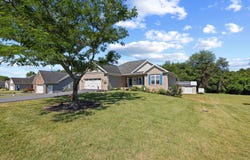 1705 HOLLY AVE, GROTTOES, VA 24441