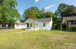 906 Gladstone Street, Florence, SC 29501