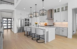 668 Two Creeks Ln, Austin, TX 78737