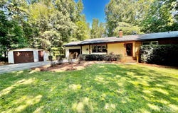 9500 Harvest Lane, Davidson, NC 28036