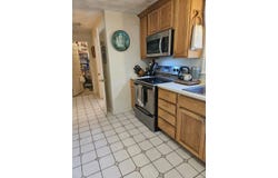 7 Chapman Way, Exeter, NH 03833
