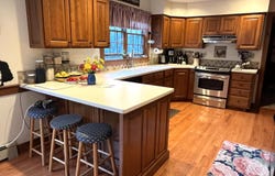 32 Old Fairgrounds Road, Readfield, ME 04355