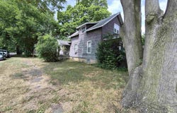 662 Hall Street, Flint, MI 48503