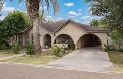 1069 E Paisano Street, Roma, TX 78584