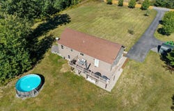 10 Stone Lane, Berwick, ME 03901