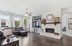 157 Daniel Drive, Van Alstyne, TX 75495
