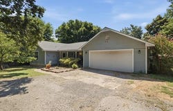 603 E Coppinger, Fort Gibson, OK 74434