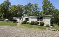 4900 Grafton Road, Independence, WV 26374
