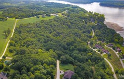 33 Winneberg Road, Golden Eagle, IL 62036