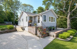 69 Hill Drive, Riverhead, NY 11901