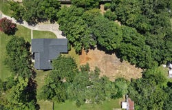 105 Oak Lane, Burleson, TX 76028