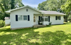 41255 Hwy 42, Meta, MO 65058