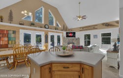 28 Pope Lane, Albrightsville, PA 18210