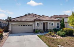 551 Hillock DR, HOLLISTER, CA 95023