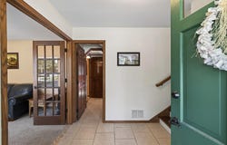 1094 Lowell Drive, Apple Valley, MN 55124