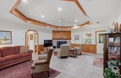 102 S Hackberry Dr, Alpine, TX 79830