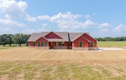6138 New Hope RD, Hackett, AR 72937