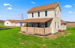 16853 N WRIGHT Road, Lewistown, IL 61542