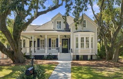 400 Tidal Reef Circle, Mount Pleasant, SC 29464