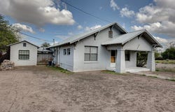 800 N Summer St, Marfa, TX 79843
